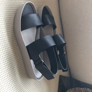 VINCE sandals, black leather